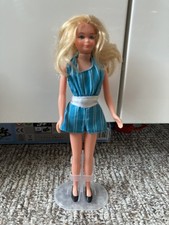 Vintage Growing up Skipper /