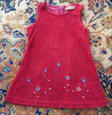 schickes Samt Kleid Marke Tina