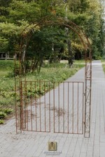 Rosenbogen ALEX mit Türen /