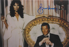 Roger moore orig - moore, (+)