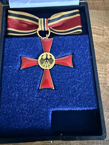 Bundesverdienstkreuz bande - am,