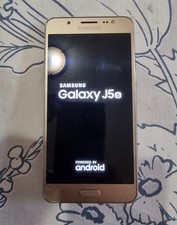 Samsung Galaxy J5 (2016) Duos 16GB Smartphone Android 5,2 Zoll Gold