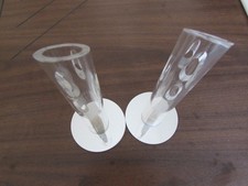 2 schmale Vasen mit Magnetfuß