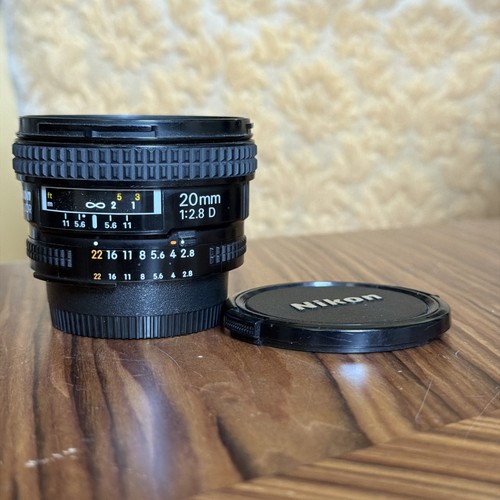 Nikon nikkor 20mm 8 - af,