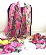 Ein Hauch von Schal Tuch