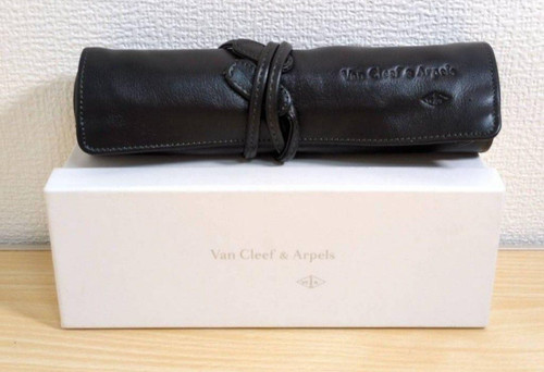 Van cleef arpels - van, &