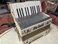 Akkordeon Royal Standard, Vintage