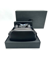 Oculus Quest  - 64 GB - VR Headset - Schwarz - mit Controllern & OVP