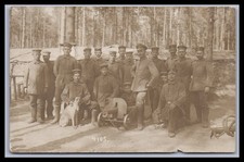 Ansichtskarte Gruppenbild Soldaten mit Geschütz und Hund - Berlin