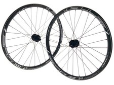Laufradsatz Veltec ETR-Carbon 27,5'' Disc MT  15x100 mm / 12x142 mm schwarz/weiß