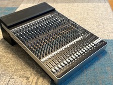 MACKIE ONYX 1640i Professional