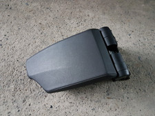 BMW 1er E81 E82 E87 E88 LCI Mittelarmlehne vorne Leder SCHWARZ 9202344