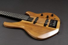 STATUS Bassgitarre, Carbonhals