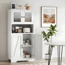 Küchenschrank mit Glasvitrine