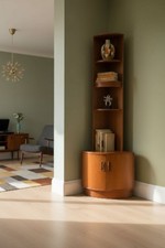 ATEMBERAUBENDER MID-CENTURY