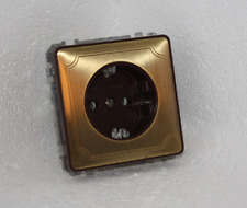 Merten Antik Steckdose (alte Ausführung) in Messing