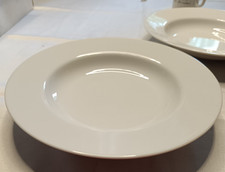 2 Pastateller  / tiefe Teller / Suppenteller, weiß  25 cm