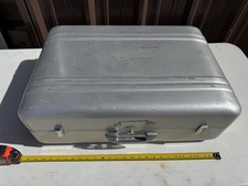 Haliburton VTG Large Aluminum