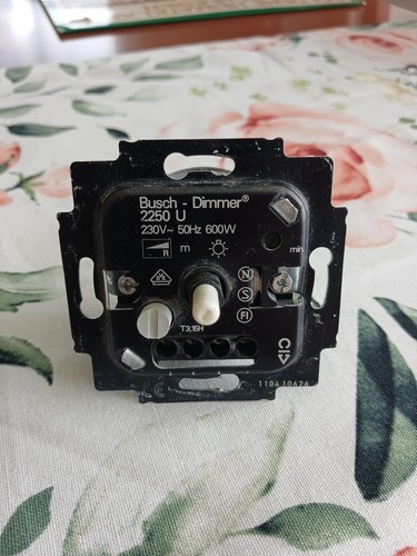 Busch jaeger 2250 600 w - 2250, u