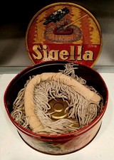 Alte große Blechdose Sigella Edel Mop Rabe 1930er Deko Dose Box Vintage D.R.G.M 