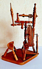 Spinnrad aus Holz, antike