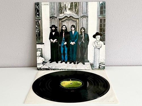 The beatles hey jude - •,