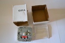 Gira LED-Dimmeinsatz 0300 00