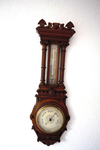 Barometer mit thermometer - mit,