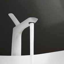 Wasserhahn Armatur weiß