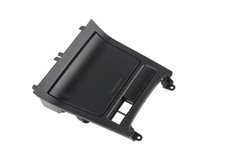 Aschenbecher Anzünder vorne