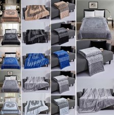 Große geometrische Kunstfell