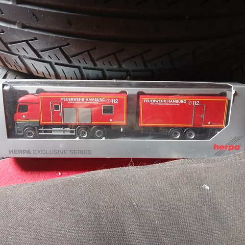 Herpa actros feuerwehr - mb,