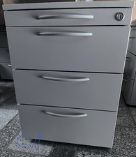 3xRollcontainer von Steelcase