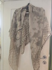 Schickes Modernes Tuch 140 x