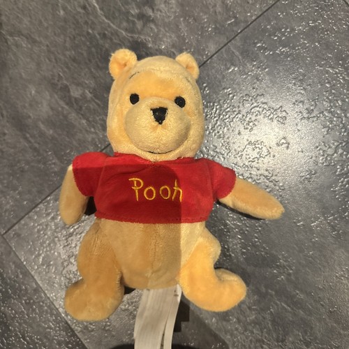 Winnie pooh disney store - winnie,