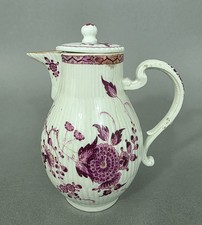 M3119 Meissen Mokkakanne, indisch purpur, gebr.Stab, 1774-1814 Marcolini, H=16cm