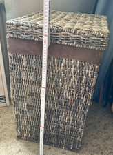 Wäschekorb mit Deckel