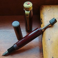 Antiker Füllfederhalter