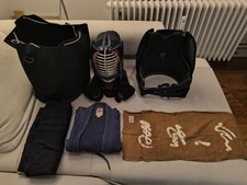 Kendo Rüstung mit hakama & Gi