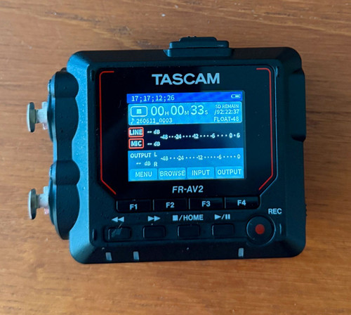 Tascam av2 field audio - tascam, fr-av2