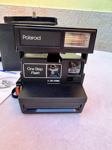 Polaroid onestep flash 600 - polaroid,