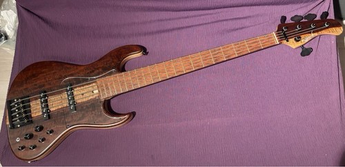 Wood custom guitars vibe 535 - custom, vibe-535
