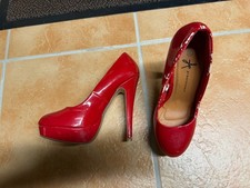 High Heels  Gr. 37 Pumps Table