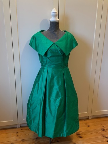 Handgearbeitetes abendkleid - handgearbeitetes,