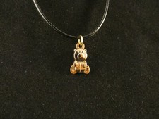 Bär Anhänger mit Kette 24