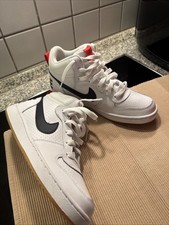 Nike Court Borough 2 Mid