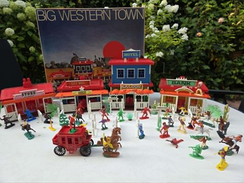 Big western town - set, höfler