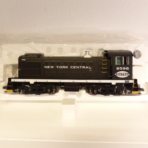 Usa trains spur r22556 new - usa,