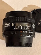 Nikon AF Nikkor 24mm f/2.8 |