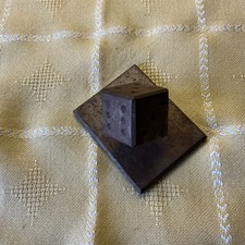 Briefbeschwerer Dachbodenfund